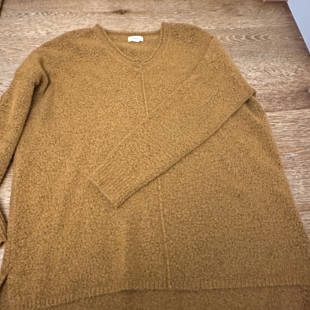 Debut Sweater